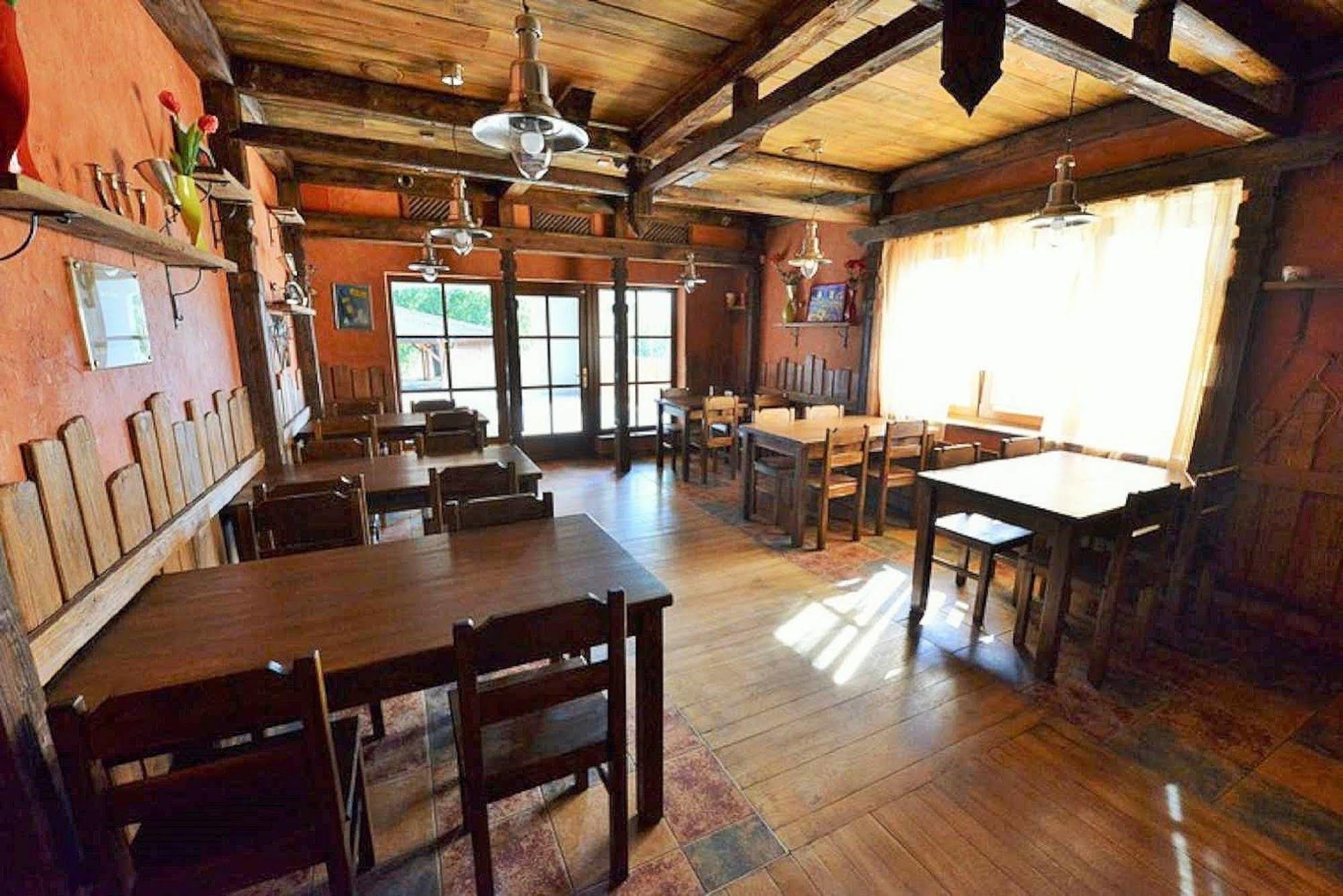 Veselí nad Lužnicí Hotel Trilobit מראה חיצוני תמונה