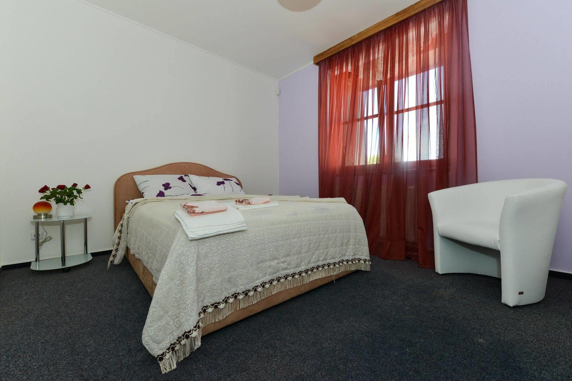 Veselí nad Lužnicí Hotel Trilobit מראה חיצוני תמונה