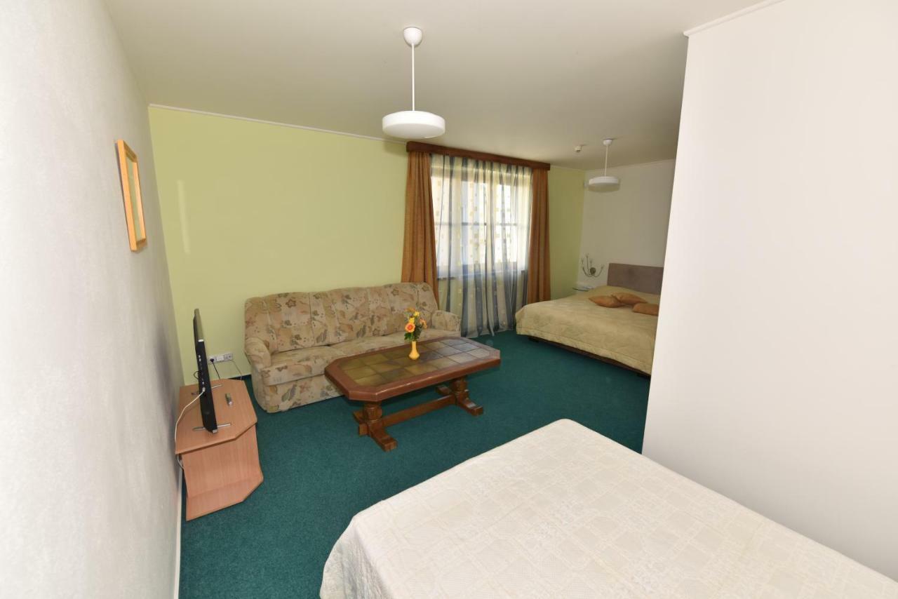 Veselí nad Lužnicí Hotel Trilobit מראה חיצוני תמונה