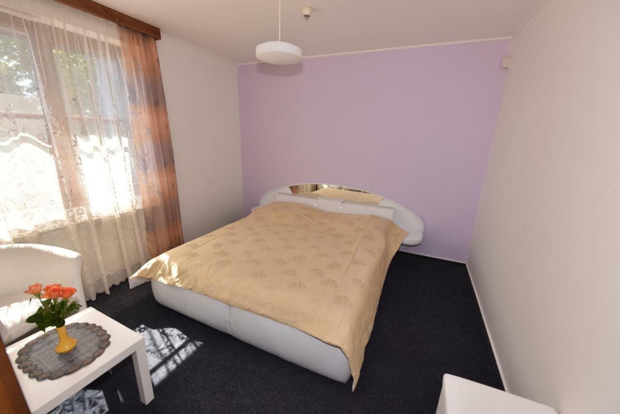 Veselí nad Lužnicí Hotel Trilobit מראה חיצוני תמונה