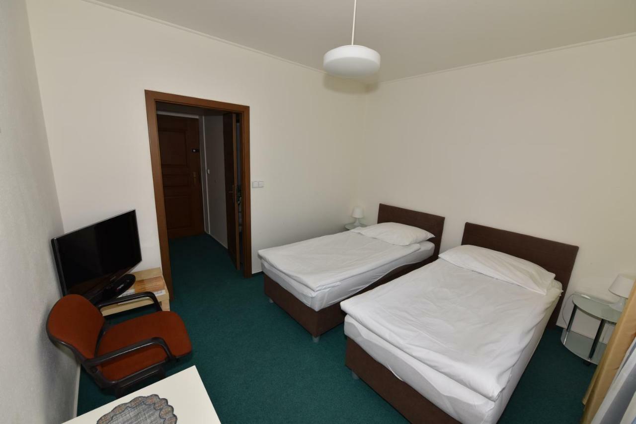 Veselí nad Lužnicí Hotel Trilobit מראה חיצוני תמונה